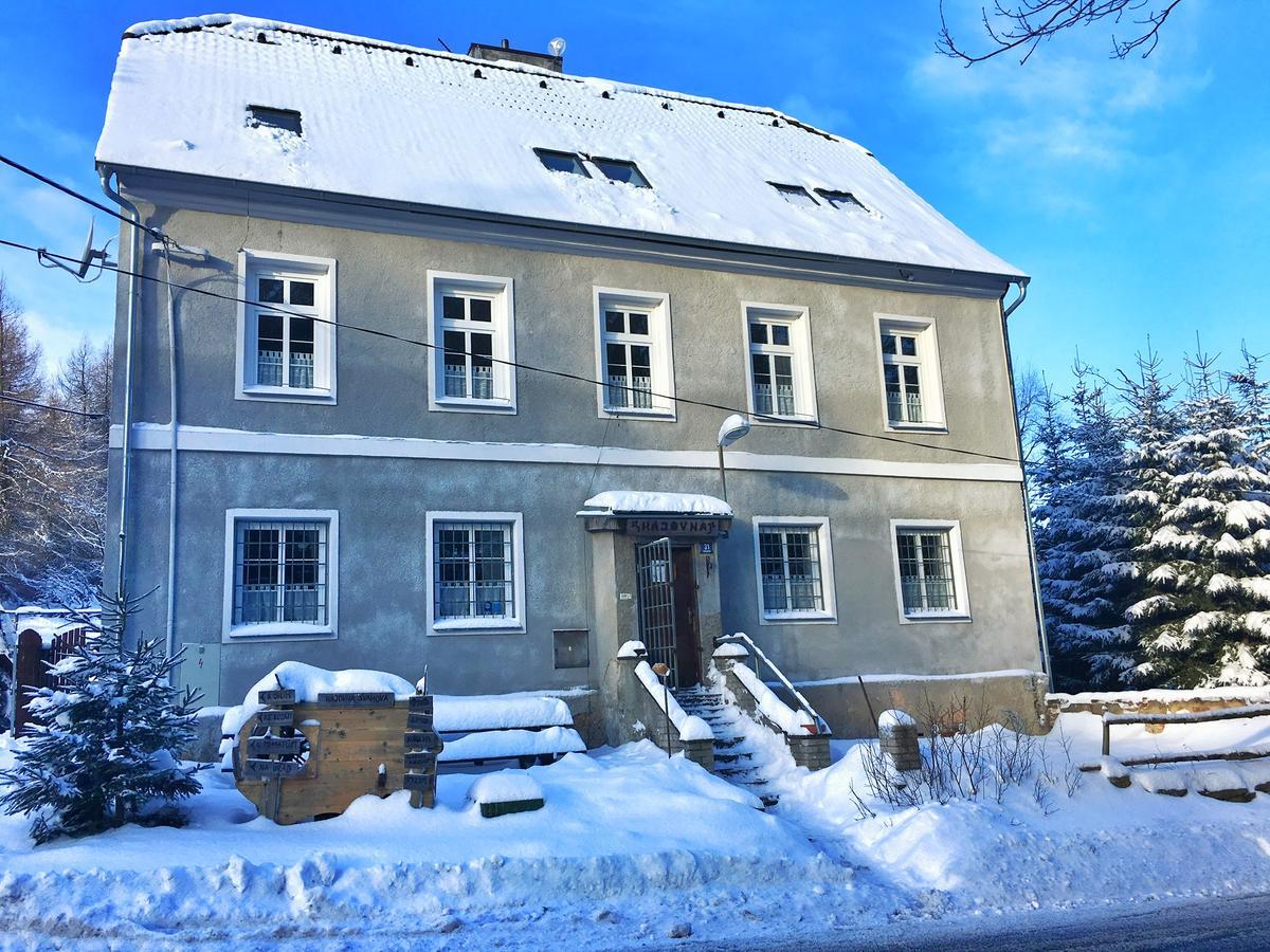 Апартаменты Hajovna Svahova Bolebor Экстерьер фото